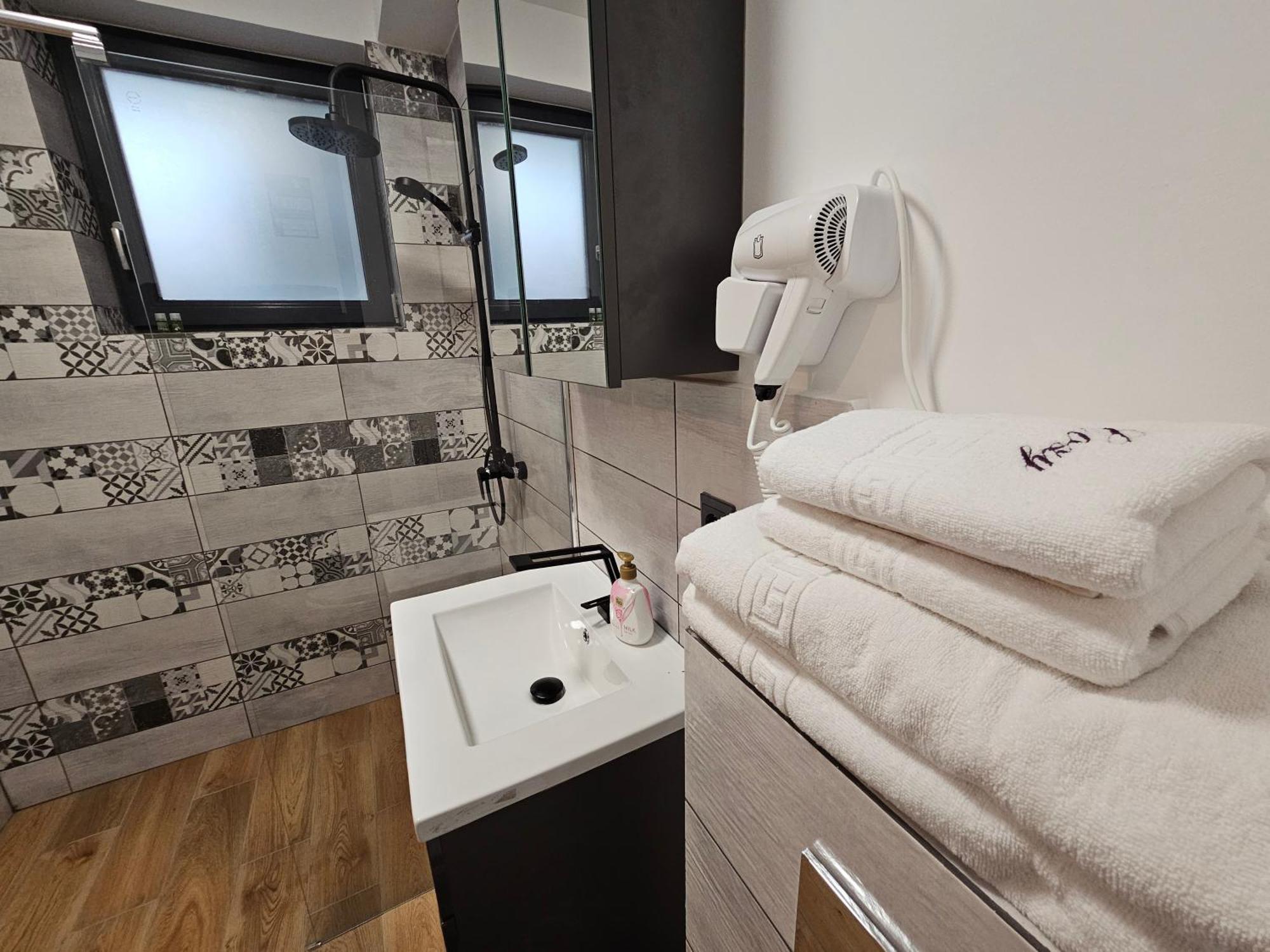 Deluxe Cozy Studios On Central M Eminescu Street #Târgu-Mureş מראה חיצוני תמונה